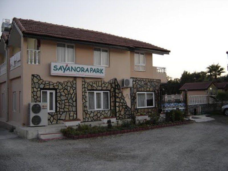 Sayanora Hotel Side Exteriör bild